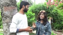 Prank Video _ Kiya Kar Raha hai App Aakele Main