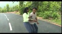 लड़की चलेना सरके | New Nagpuri Song 2023 | Sadri